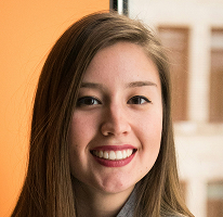 Victoria Lawson, CFO a cargo de una firma de trading financiero, en fotografía de retrato