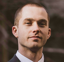 Thomas Whitfield, especialista en análisis de trading dentro de los mercados de criptomonedas